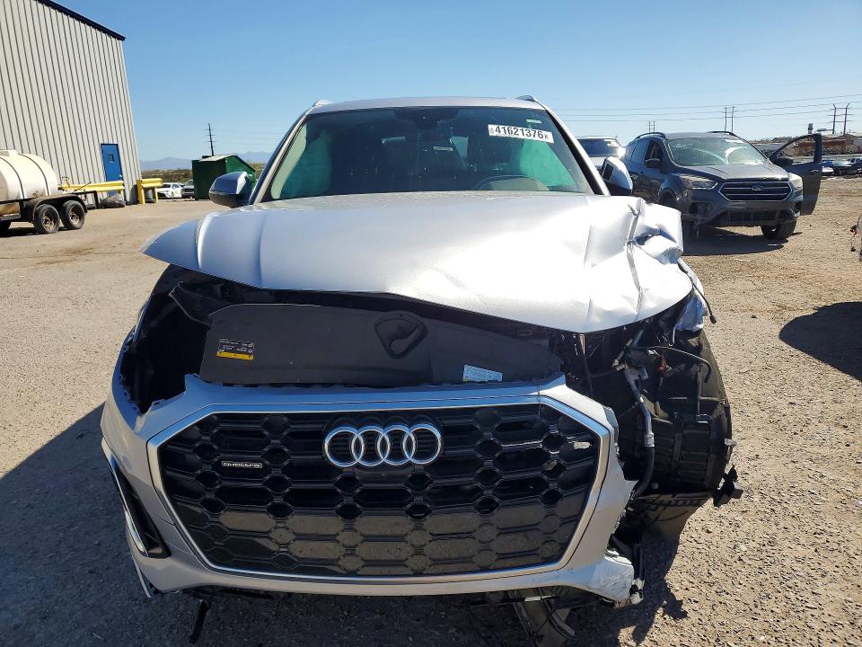 2024 Audi Q5 მანქანა იყიდება აუქციონზე, vin: WA1EAAFY3R2001709, აუქციონის ნომერი: 41621376
