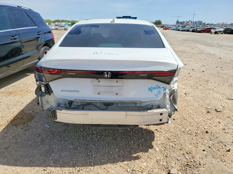 42054276 :رقم المزاد ، 1HGCY1F34RA002744 vin ، 2024 Honda Accord مزاد بيع