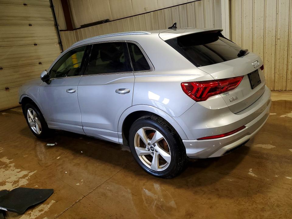 Продаж на аукціоні авто 2021 Audi Q3, vin: WA1AUCF3XM1131944, номер лоту: 45678816