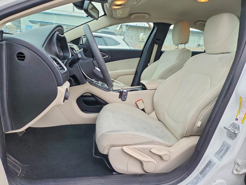 Продаж на аукціоні авто 2016 Chrysler 200, vin: 1C3CCCAB1GN183691, номер лоту: 41769516