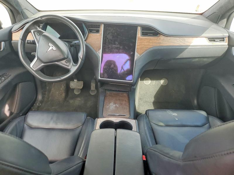 Продажа на аукционе авто 2020 Tesla Model X, vin: 5YJXCAE23LF261439, номер лота: 47739466