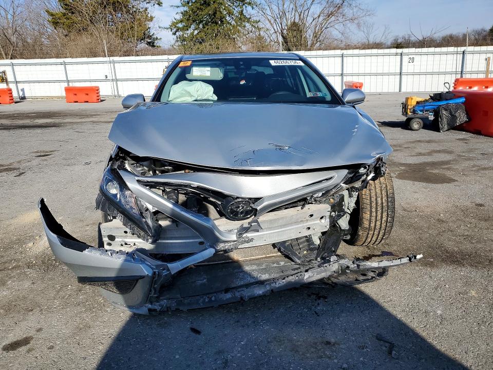 2022 Toyota Camry მანქანა იყიდება აუქციონზე, vin: 4T1T11BK1NU056684, აუქციონის ნომერი: 46266756