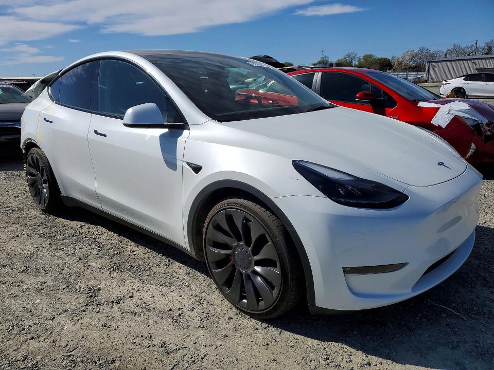 2023 Tesla Model Y მანქანა იყიდება აუქციონზე, vin: 7SAYGDEF7PF740064, აუქციონის ნომერი: 79990405