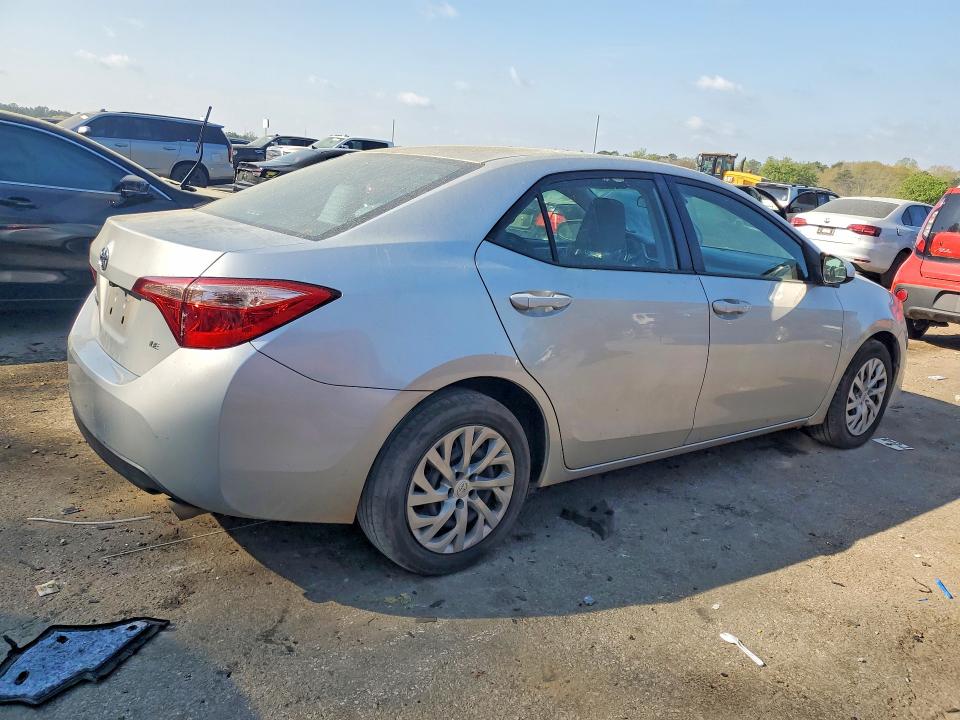 Продаж на аукціоні авто 2019 Toyota Corolla, vin: 2T1BURHE3KC188801, номер лоту: 47616366
