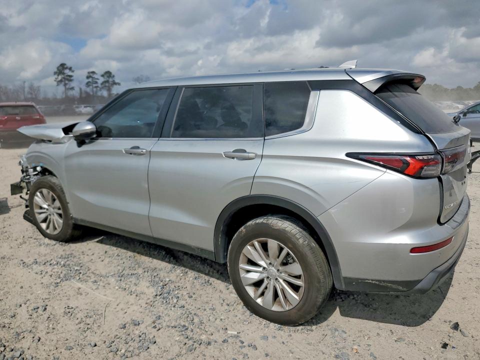 Auction sale of the 2025 Mitsubishi Outlander, vin: JA4J3UA81SZ054357, lot number: 79606545