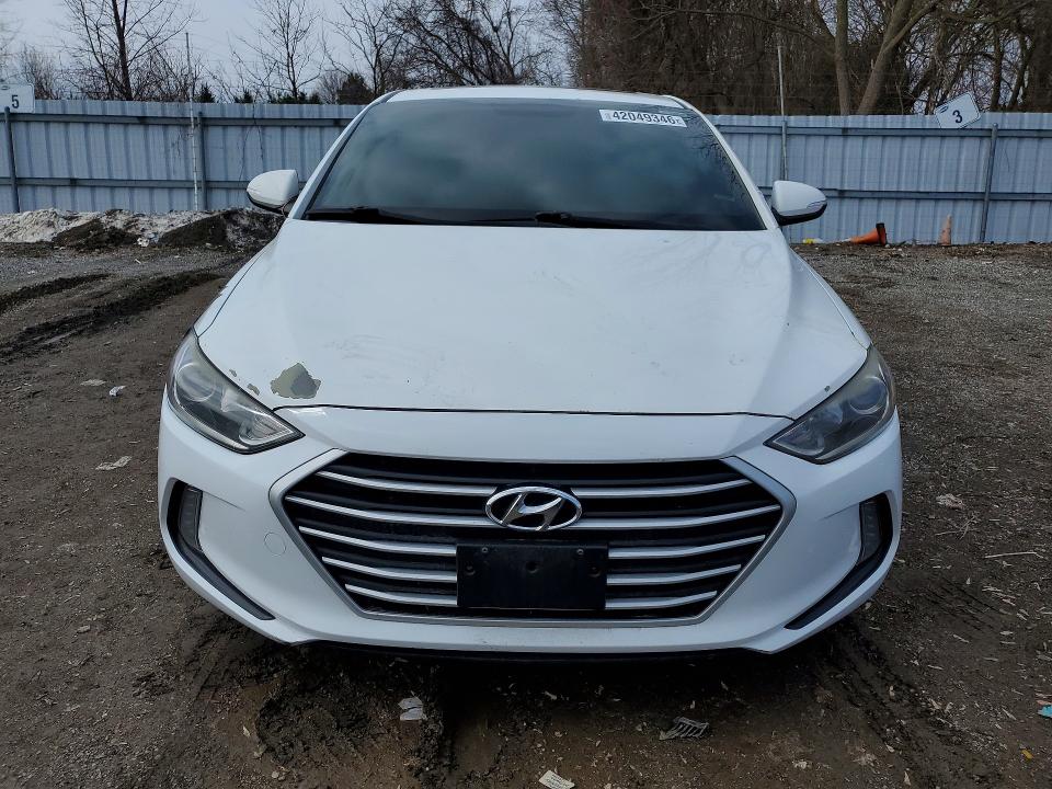 Продажа на аукционе авто 2017 Hyundai Elantra Limited 4dr, vin: KMHD84LF8HU182662, номер лота: 42049346