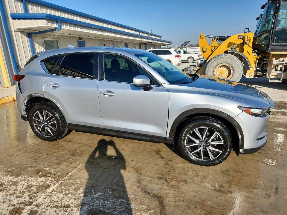 Aukcja sprzedaży 2018 Mazda Cx-5, vin: JM3KFACM8J0398353, numer aukcji: 47141556