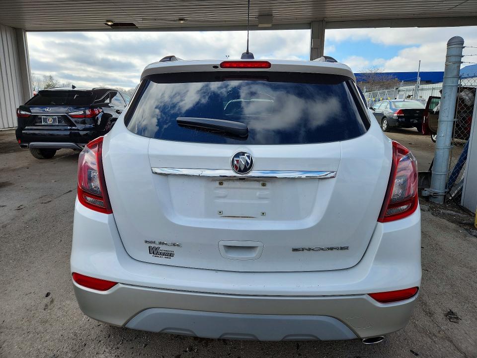 47760386 :رقم المزاد ، KL4CJCSB9JB603894 vin ، 2018 Buick Encore مزاد بيع
