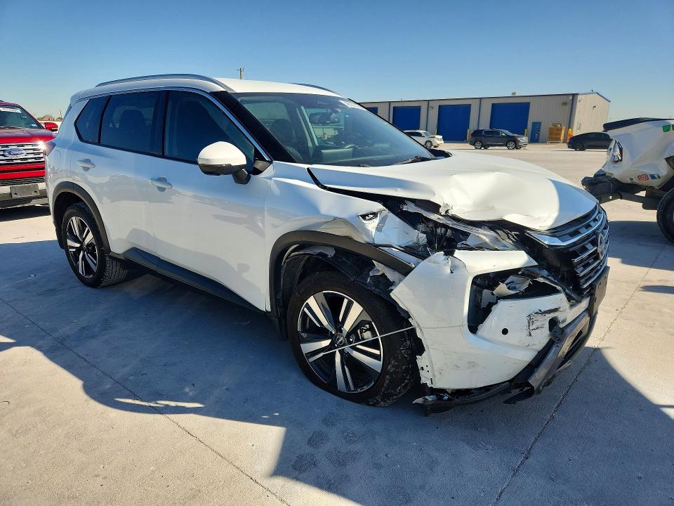 Продаж на аукціоні авто 2024 Nissan Rogue, vin: 5N1BT3CA1RC733784, номер лоту: 46085326