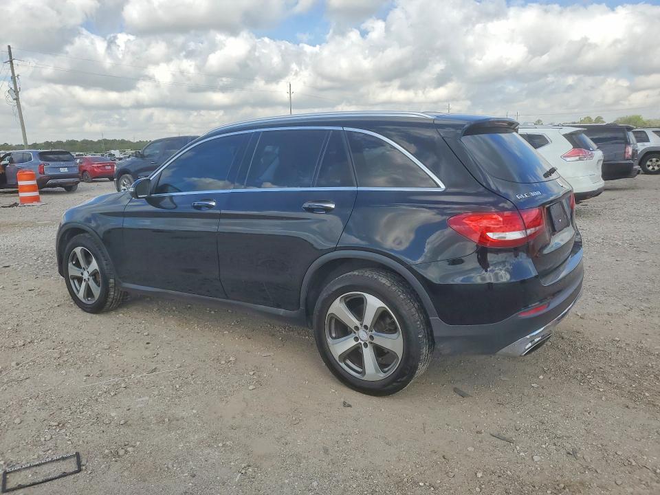 47237046 :رقم المزاد ، WDC0G4JBXGF111367 vin ، 2016 Mercedes-benz Glc مزاد بيع