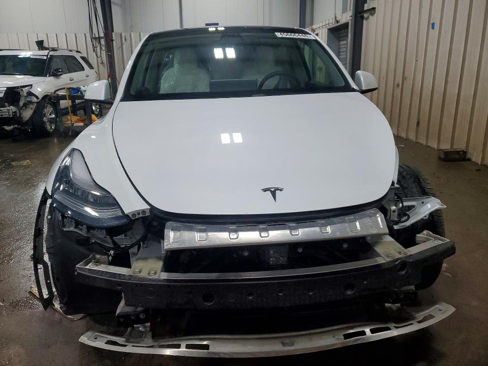 45666446 :رقم المزاد ، 5YJYGDEE7LF021847 vin ، 2020 Tesla Model Y مزاد بيع