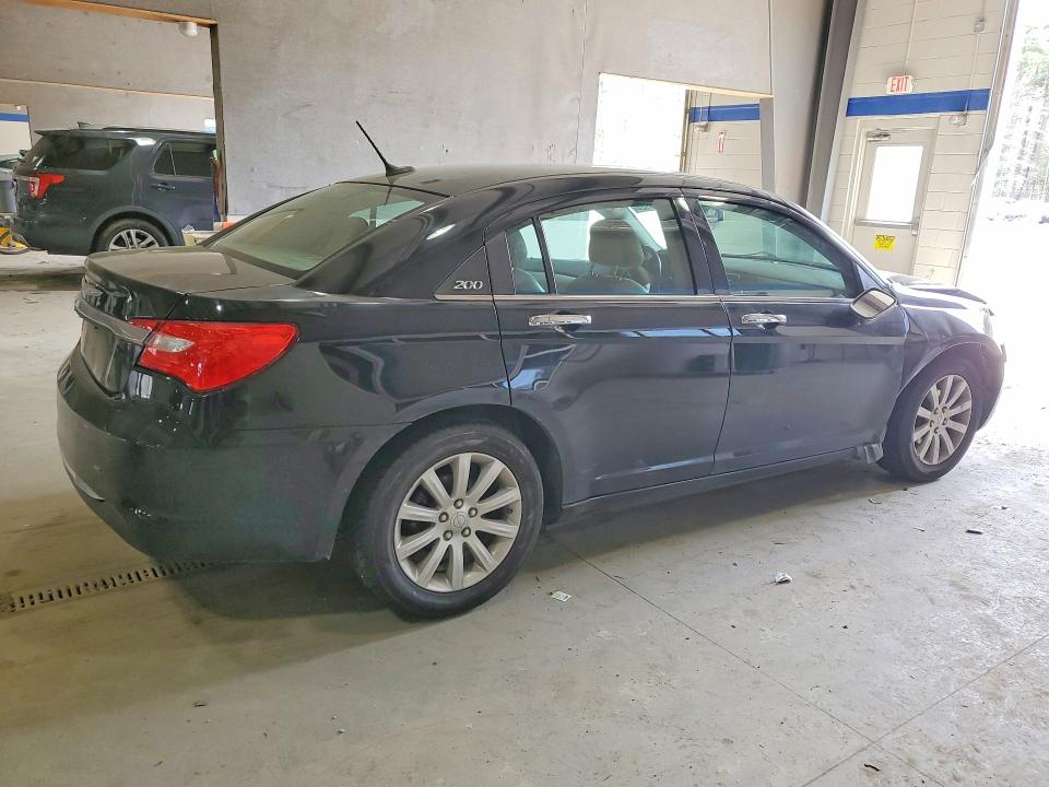 Продаж на аукціоні авто 2014 Chrysler 200, vin: 1C3CCBCG5EN180468, номер лоту: 47784526