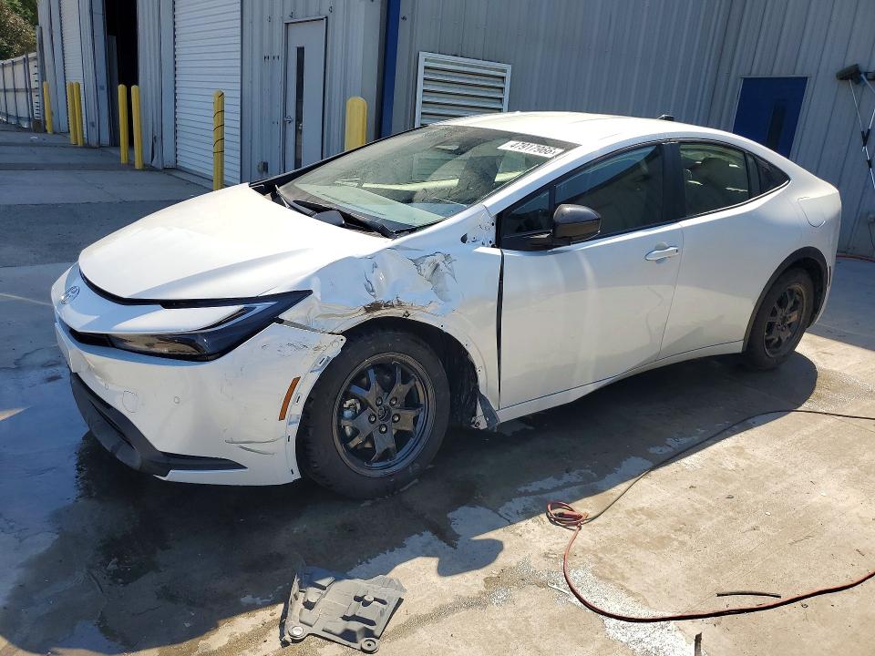Продаж на аукціоні авто 2026 Toyota Prius, vin: JTDACAAU5T3075069, номер лоту: 47917966