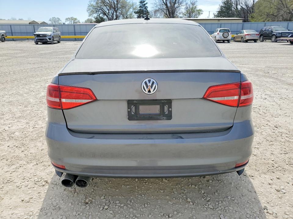 45585216 :رقم المزاد ، 3VWD17AJ2FM342793 vin ، 2015 Volkswagen Jetta مزاد بيع