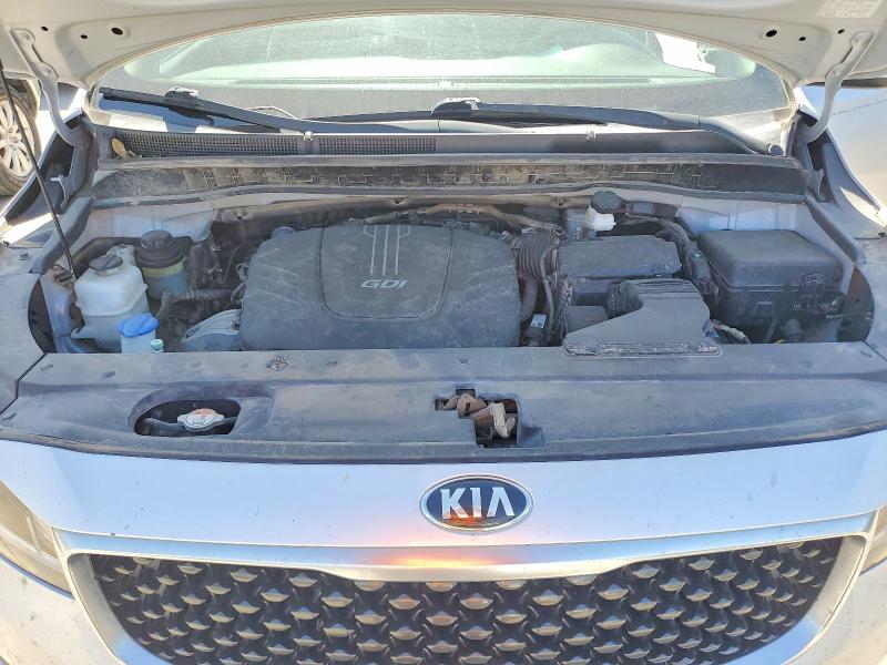 Продажа на аукционе авто 2017 Kia Sedona, vin: KNDMA5C17H6279570, номер лота: 45984836