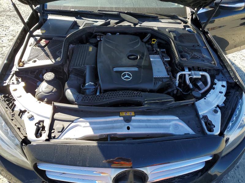 41966046 :رقم المزاد ، 55SWF4JB6FU065475 vin ، 2015 Mercedes-benz C مزاد بيع