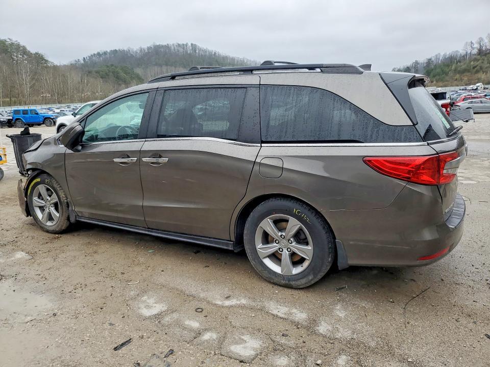Продаж на аукціоні авто 2018 Honda Odyssey, vin: 5FNRL6H75JB049295, номер лоту: 46629306