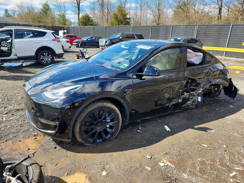 46311556 :رقم المزاد ، 7SAYGDEE4RA234912 vin ، 2024 Tesla Model Y مزاد بيع