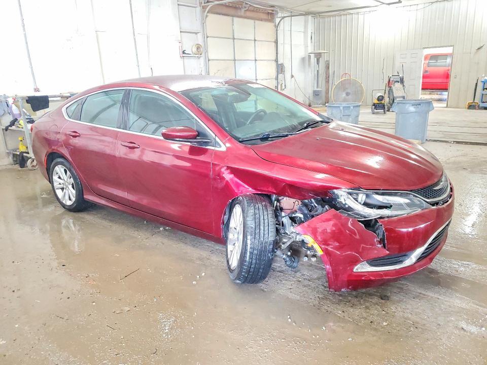 47721806 :رقم المزاد ، 1C3CCCABXFN717267 vin ، 2015 Chrysler 200 مزاد بيع