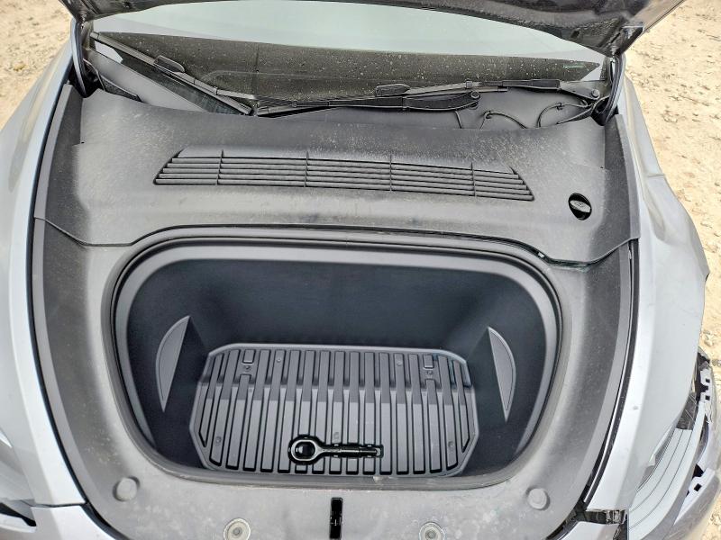 46004576 :رقم المزاد ، 7SAYGDEF3RF157509 vin ، 2024 Tesla Model Y مزاد بيع