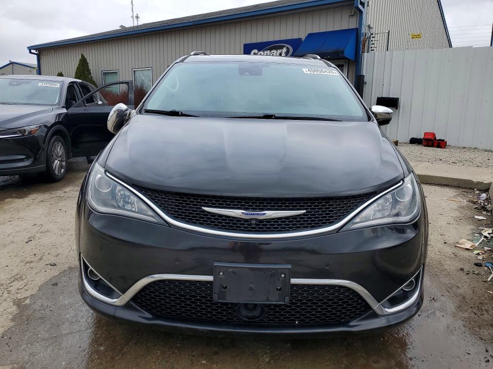 45958426 :رقم المزاد ، 2C4RC1GG5JR340551 vin ، 2018 Chrysler Pacifica مزاد بيع