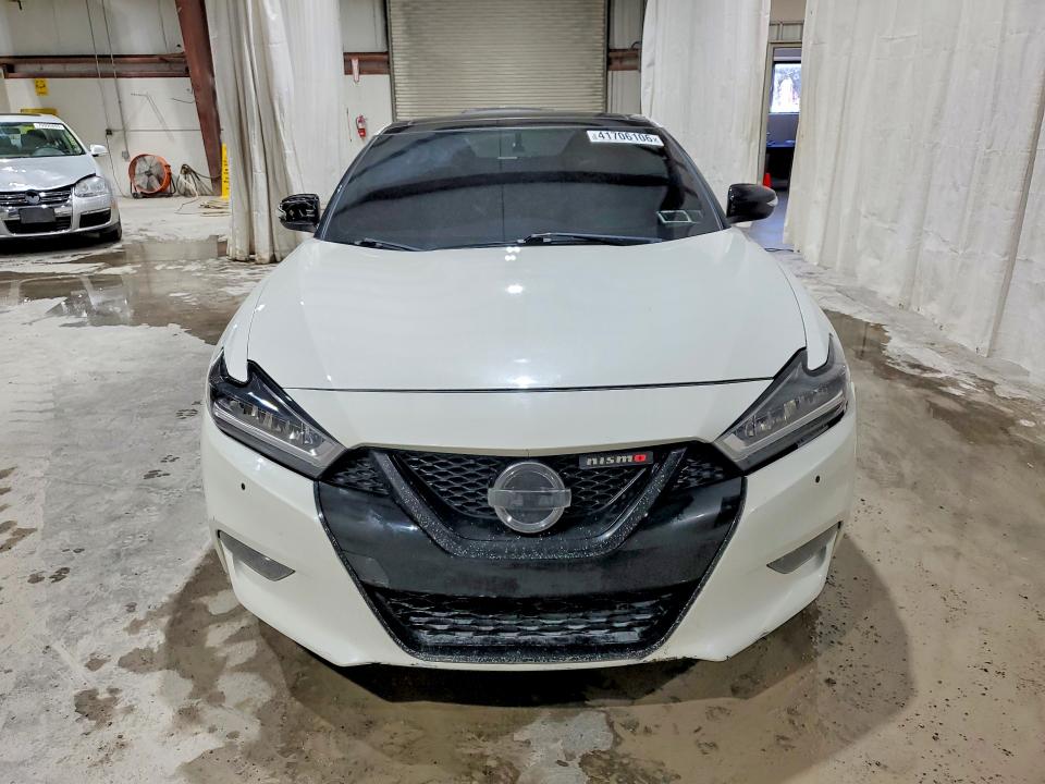 41706106 :رقم المزاد ، 1N4AA6AP5GC397669 vin ، 2016 Nissan Maxima مزاد بيع