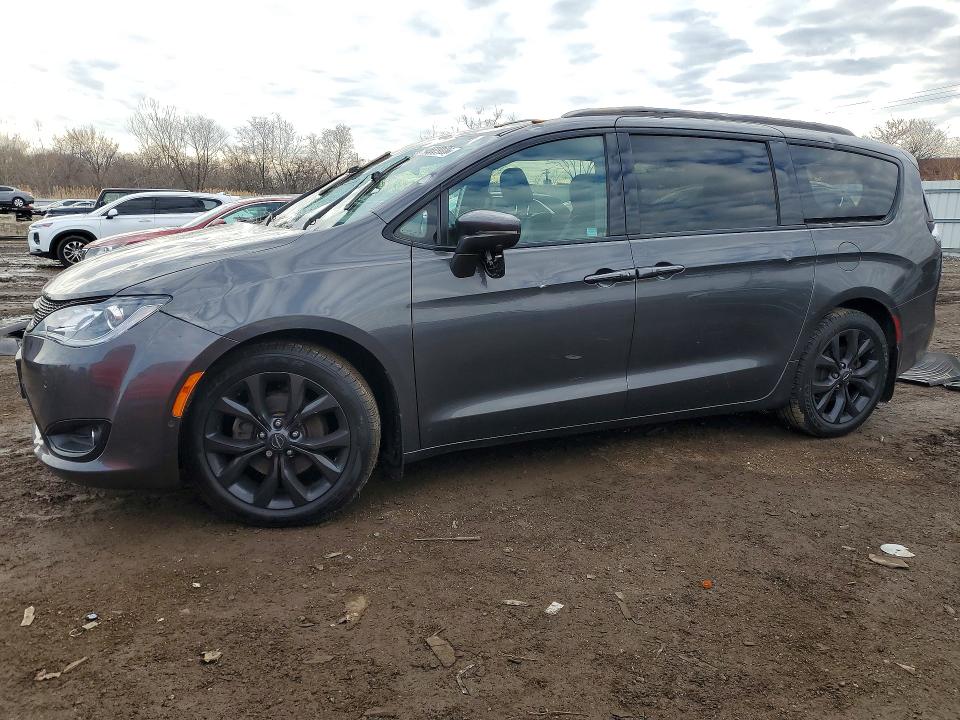Aukcja sprzedaży 2018 Chrysler Pacifica, vin: 2C4RC1GGXJR259898, numer aukcji: 46329126