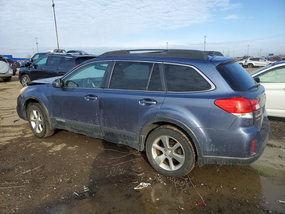 2014 Subaru Outback მანქანა იყიდება აუქციონზე, vin: 4S4BRCMC4E3290541, აუქციონის ნომერი: 47370156