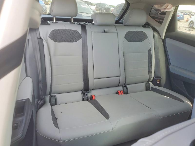 47355096 :رقم المزاد ، 3VVVX7B22RM119818 vin ، 2024 Volkswagen Taos مزاد بيع