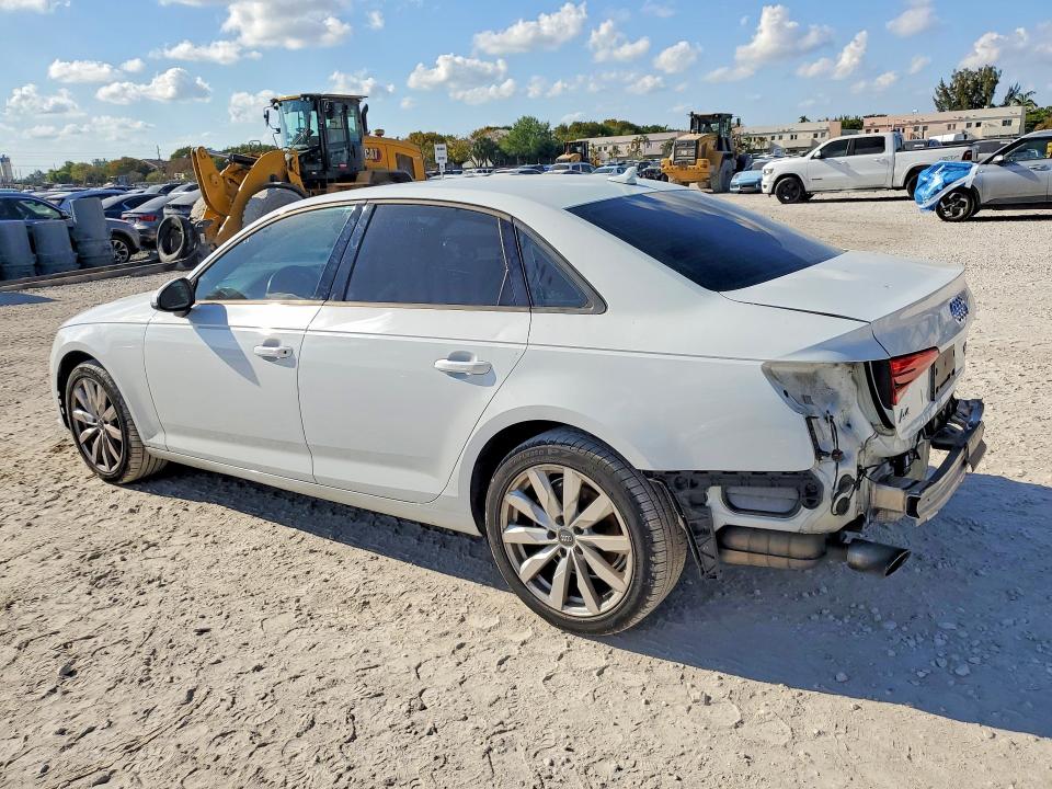 2017 Audi A4 მანქანა იყიდება აუქციონზე, vin: WAUGMAF42HN069898, აუქციონის ნომერი: 47628746