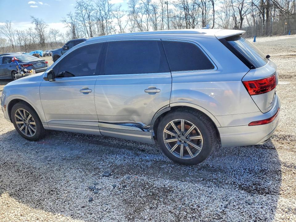 Продаж на аукціоні авто 2018 Audi Q7, vin: WA1LAAF72JD015950, номер лоту: 46344456