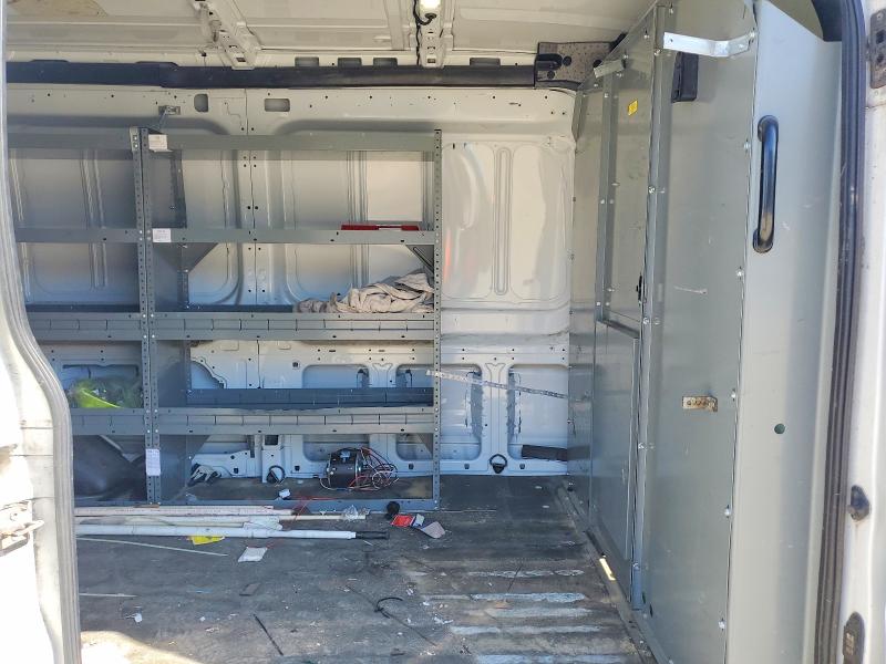 2015 Ford Transit მანქანა იყიდება აუქციონზე, vin: 1FTNR2CV4FKA60956, აუქციონის ნომერი: 49518726