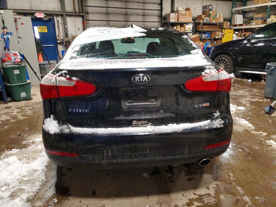 Продаж на аукціоні авто 2015 Kia Forte, vin: KNAFX4A88F5435388, номер лоту: 46001456