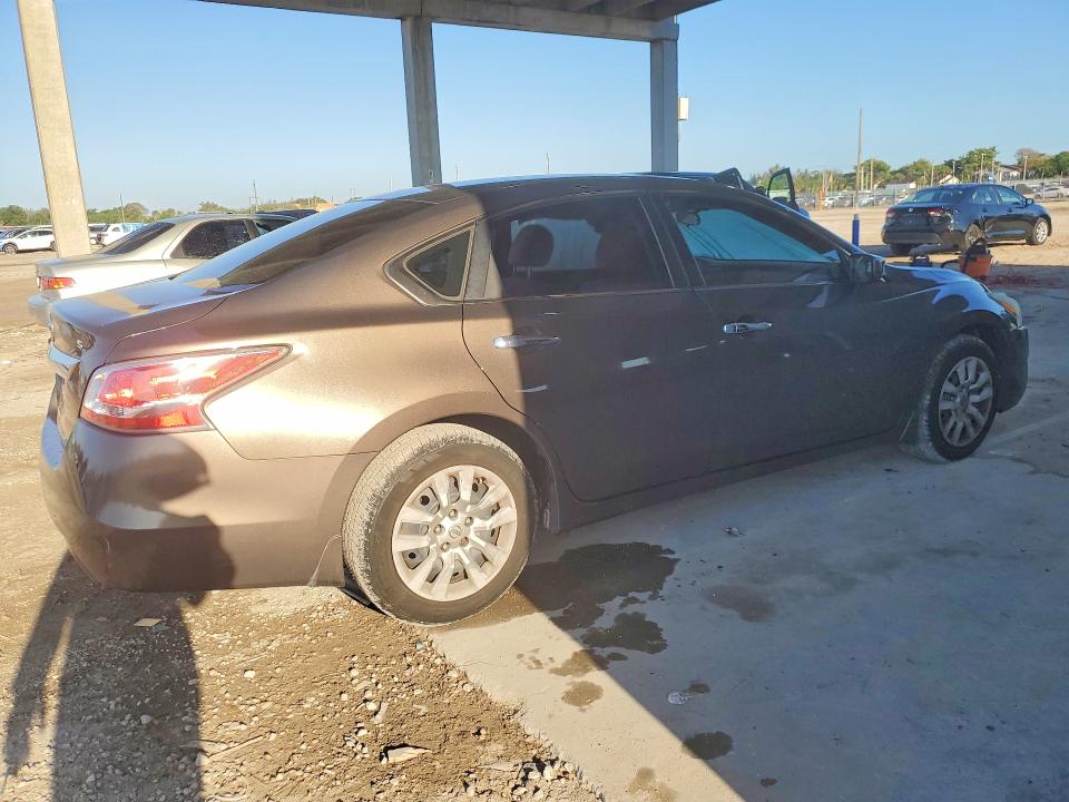 Продаж на аукціоні авто 2015 Nissan Altima, vin: 1N4AL3APXFC134634, номер лоту: 46612316