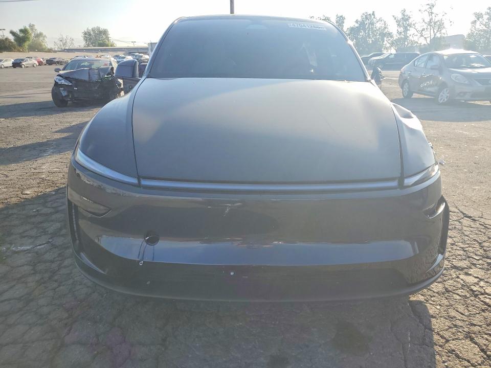 2026 Tesla Model Y მანქანა იყიდება აუქციონზე, vin: 7SAYGDED8TF375113, აუქციონის ნომერი: 47041266