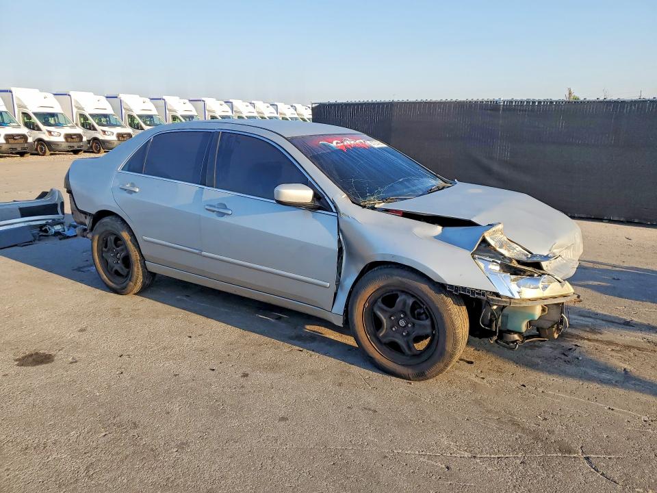 47274026 :رقم المزاد ، 1HGCM55316A079717 vin ، 2006 Honda Accord مزاد بيع