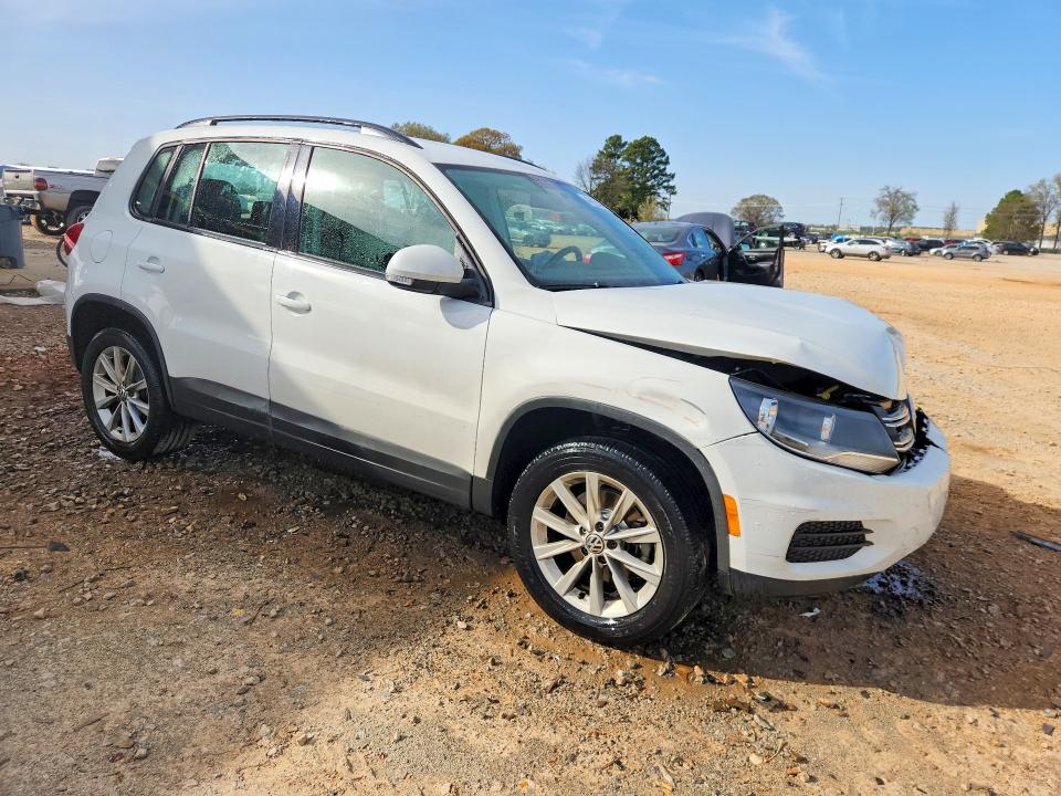Aukcja sprzedaży 2017 Volkswagen Tiguan, vin: WVGAV7AX8HK042972, numer aukcji: 46065486