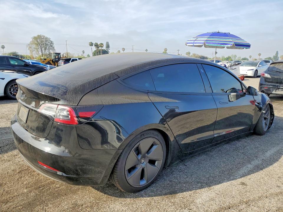 2022 Tesla Model 3 მანქანა იყიდება აუქციონზე, vin: 5YJ3E1EA2NF351782, აუქციონის ნომერი: 47537086