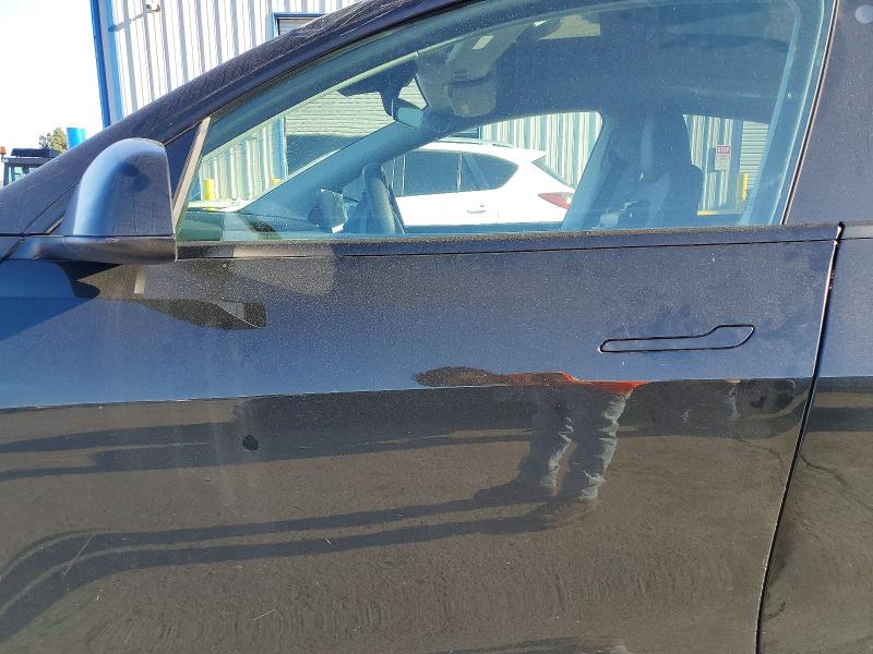 42011456 :رقم المزاد ، 7SAYGDEF7PF712412 vin ، 2023 Tesla Model Y مزاد بيع