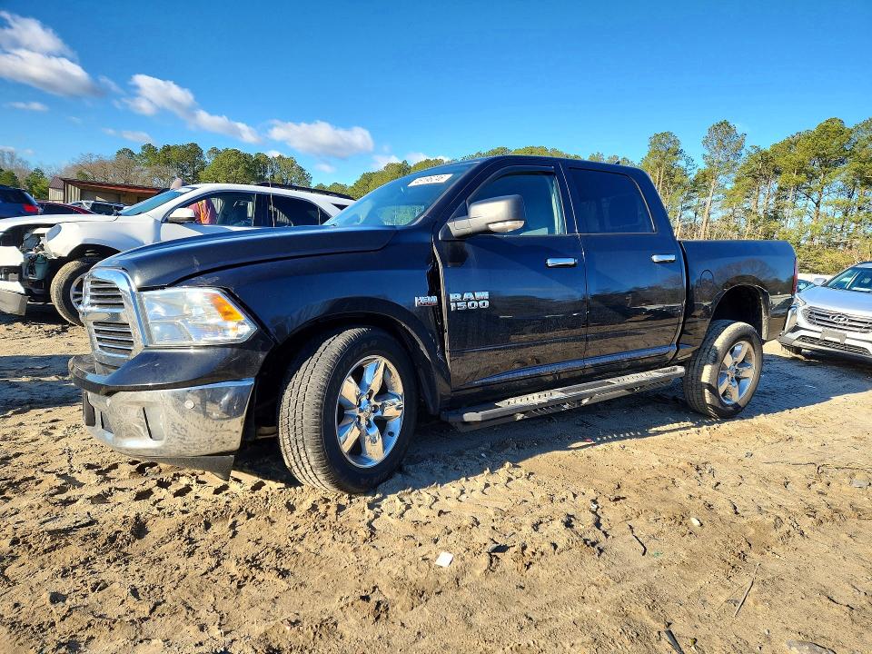 46196246 :رقم المزاد ، 1C6RR7LT0JS332481 vin ، 2018 Ram 1500 مزاد بيع