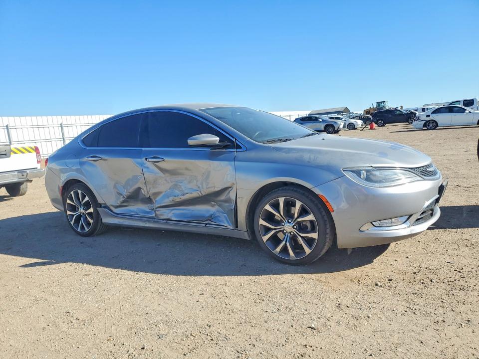 46876796 :رقم المزاد ، 1C3CCCCB3GN190221 vin ، 2016 Chrysler 200 مزاد بيع