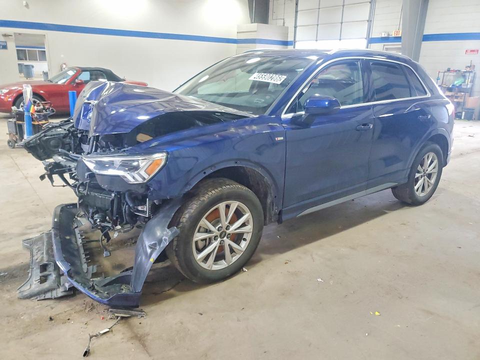 Продажа на аукционе авто 2025 Audi Q3, vin: WA1DECF32S1049214, номер лота: 45590286