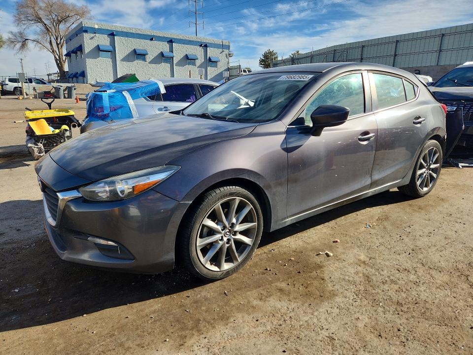 Продаж на аукціоні авто 2018 Mazda 3, vin: 3MZBN1L34JM240265, номер лоту: 79682985