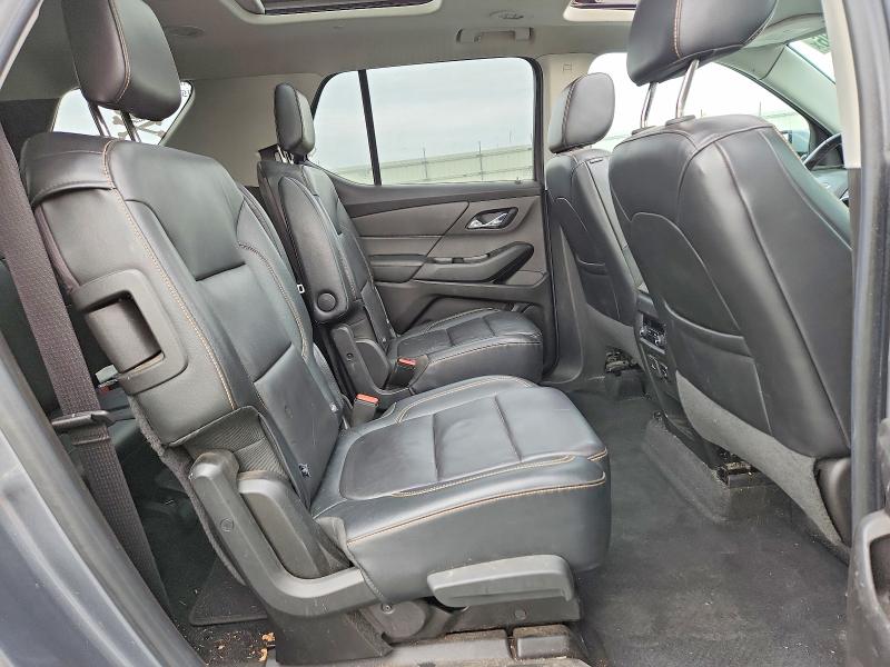 47046986 :رقم المزاد ، 1GNEVHKWXJJ161434 vin ، 2018 Chevrolet Traverse مزاد بيع