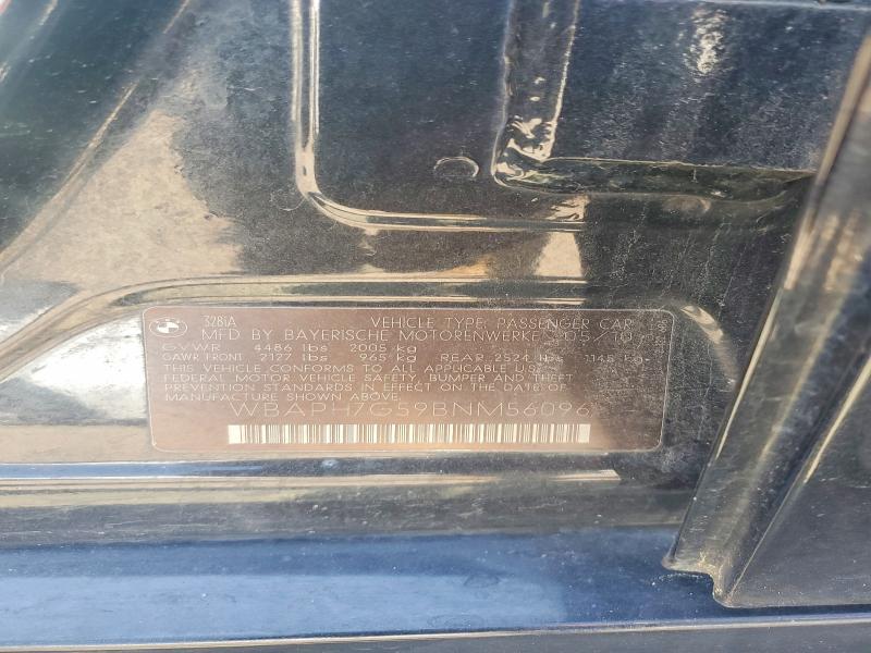 47030706 :رقم المزاد ، WBAPH7G59BNM56096 vin ، 2011 Bmw 328 مزاد بيع