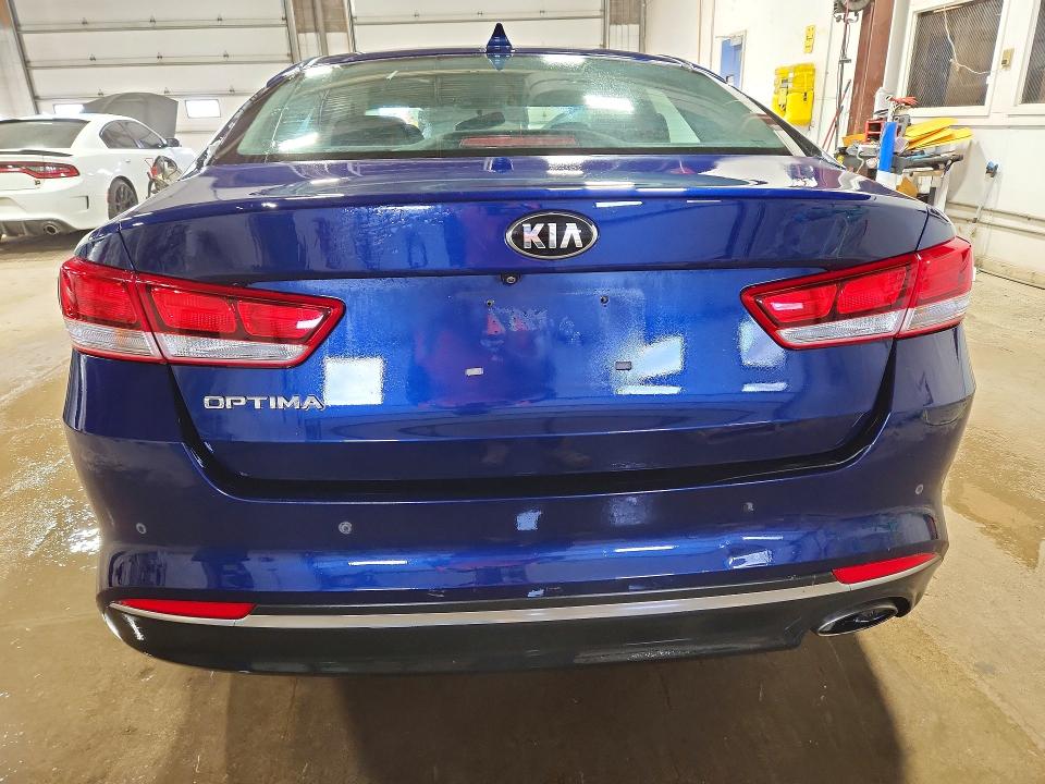 Aukcja sprzedaży 2018 Kia Optima, vin: 5XXGT4L30JG255654, numer aukcji: 47660756