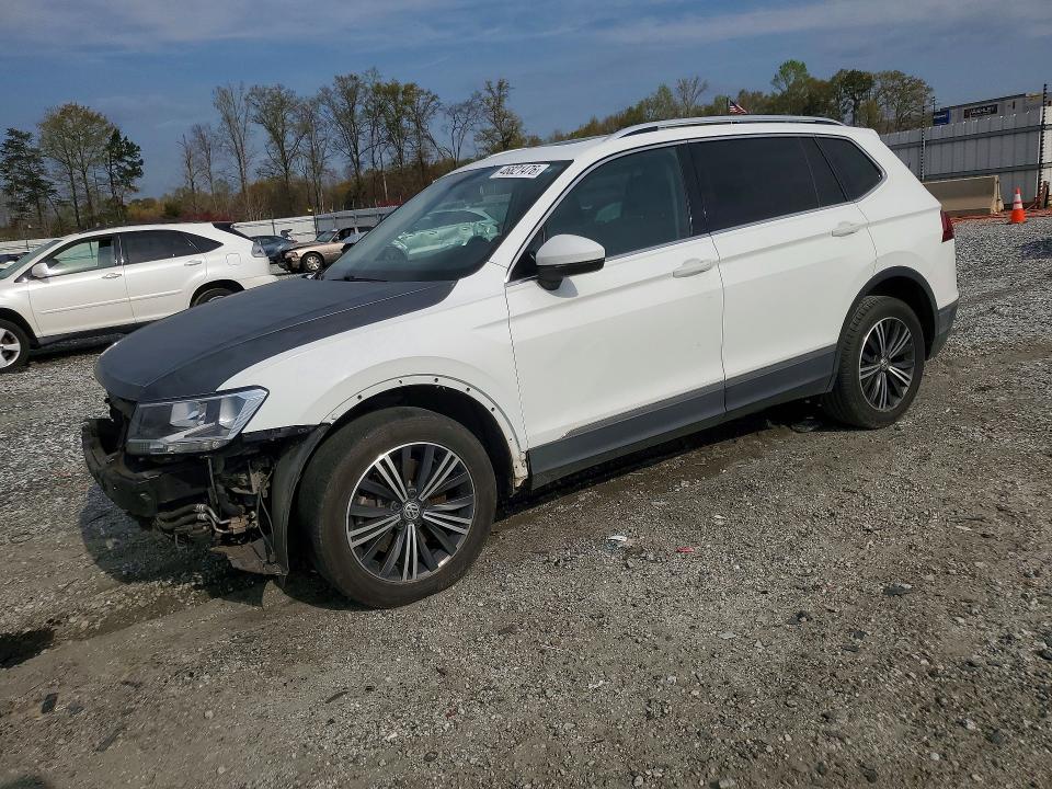 46821476 :رقم المزاد ، 3VV3B7AX6KM065366 vin ، 2019 Volkswagen Tiguan مزاد بيع