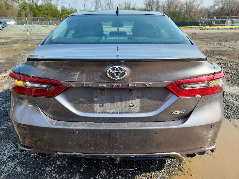 46153846 :رقم المزاد ، 4T1KZ1AK1PU087023 vin ، 2023 Toyota Camry مزاد بيع