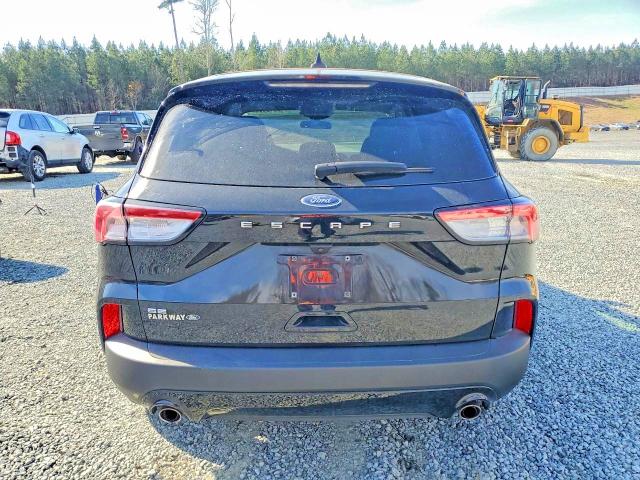 2022 Ford Escape მანქანა იყიდება აუქციონზე, vin: 1FMCU0G67NUB95991, აუქციონის ნომერი: 46840336