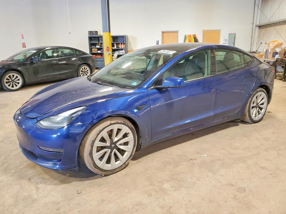 47259166 :رقم المزاد ، 5YJ3E1EA5NF372612 vin ، 2022 Tesla Model 3 مزاد بيع